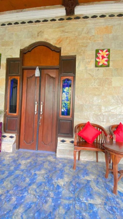 Kuwera Homestay Batununggul Exterior foto
