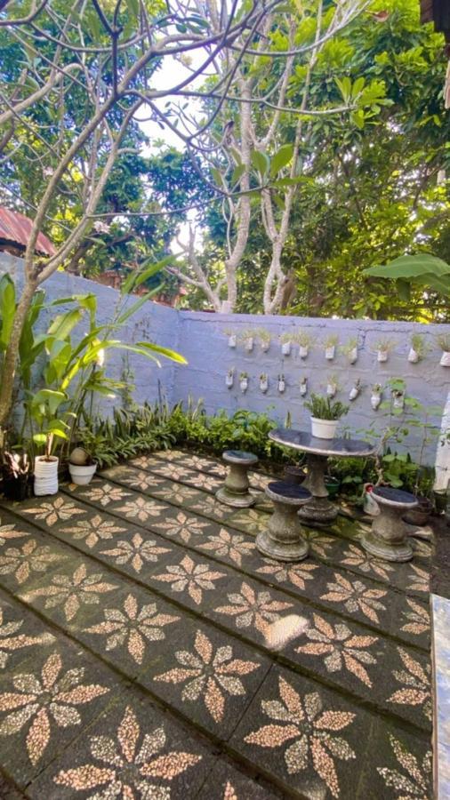 Kuwera Homestay Batununggul Exterior foto