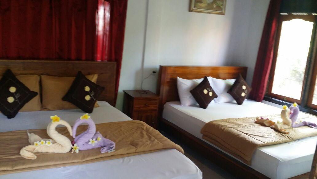 Kuwera Homestay Batununggul Exterior foto