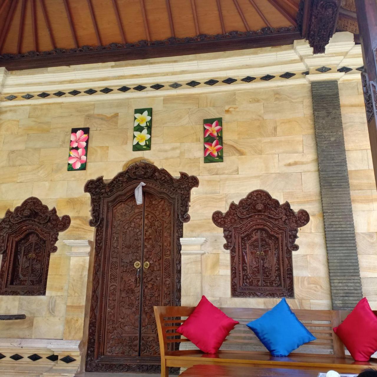 Kuwera Homestay Batununggul Exterior foto